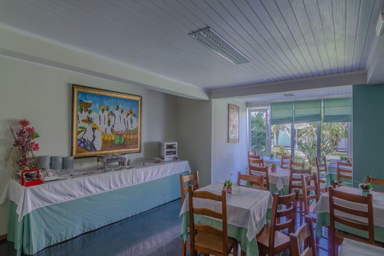 Hotel Teresinha Praia da Vitória Exteriér fotografie