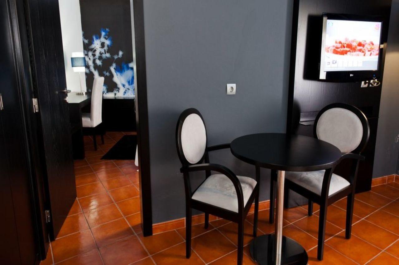 Hotel Teresinha Praia da Vitória Exteriér fotografie